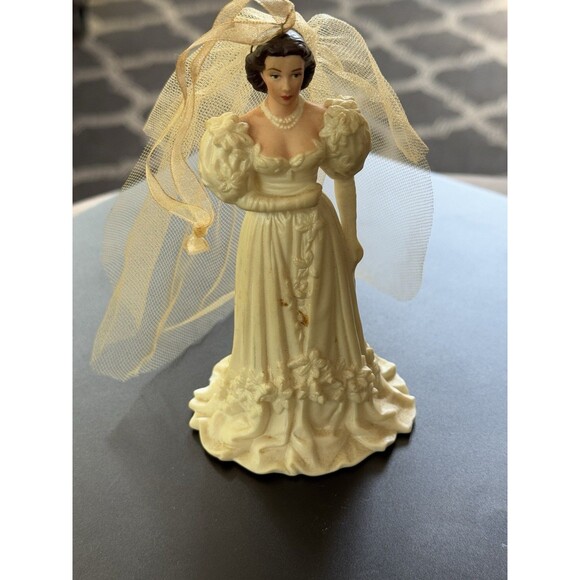 Scarlett O'hara Figurine Hallmark 2004 Wedding Dress 5" Gone With The Wind - Picture 1 of 11